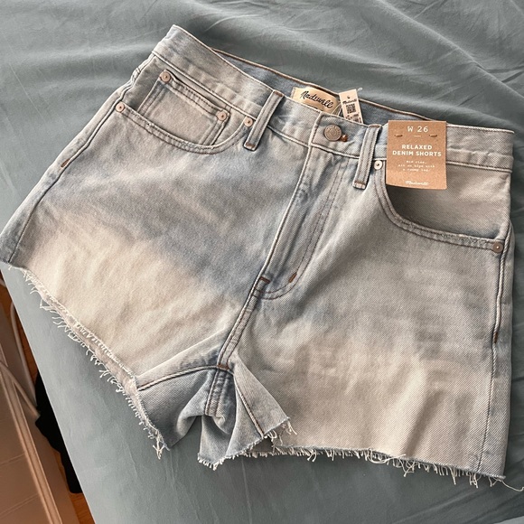 Madewell NWT S26 Relaxed Jean shorts - Picture 3 of 4